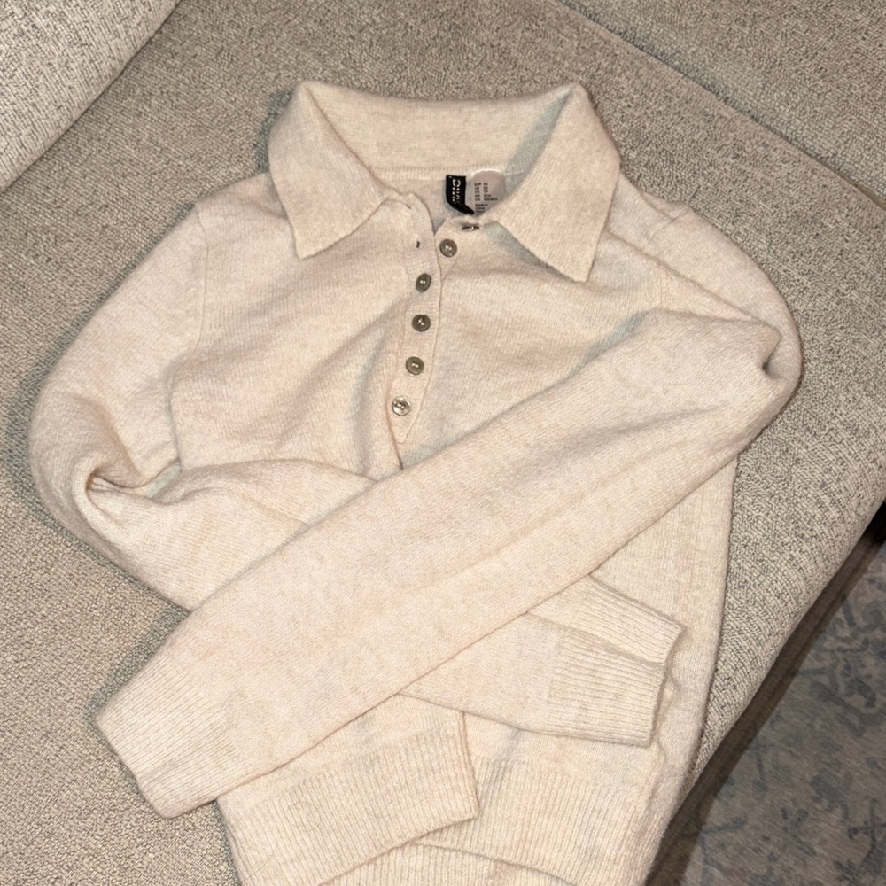 H&M Women's Cream Sweater